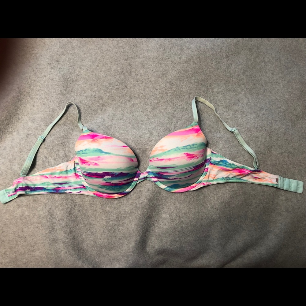 Victoria’s Secret bra